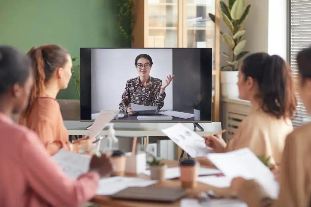 IDEAS FOR VIRTUAL TEAM MEETINGS